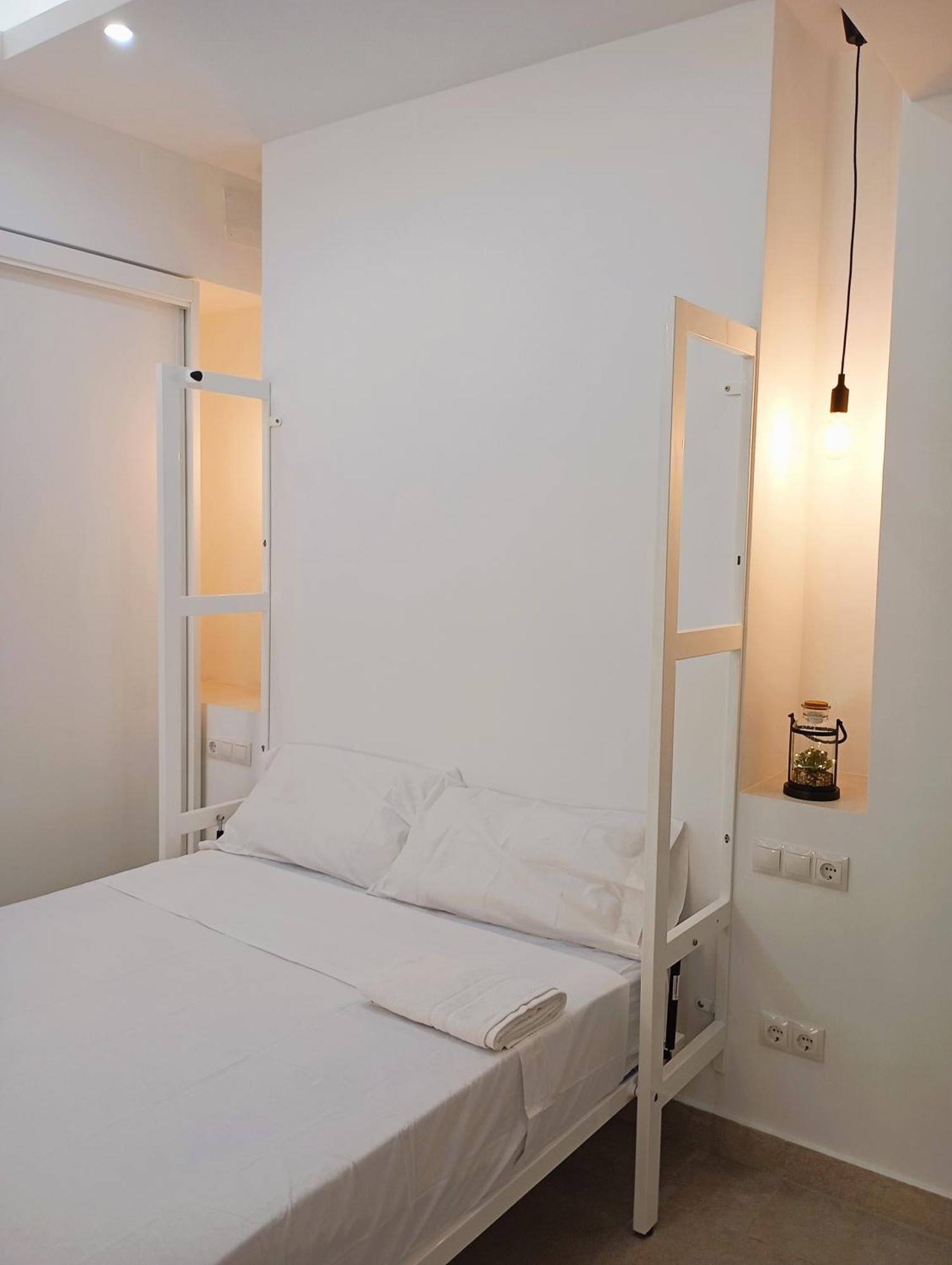 Moderno Apartamento En La Luz Malaga Exterior photo